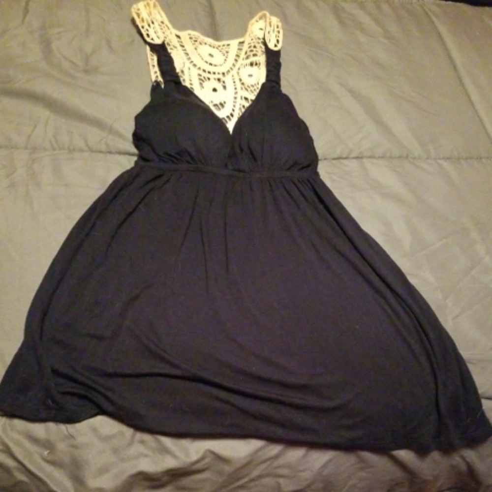 Lace back tank top